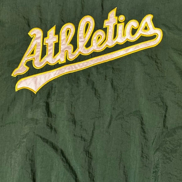 ATHLETIC VINTAGE 80/90's APEX ONE OAKLAND ATHLETICS MLB PADDED JACKET - Picture 4 of 8